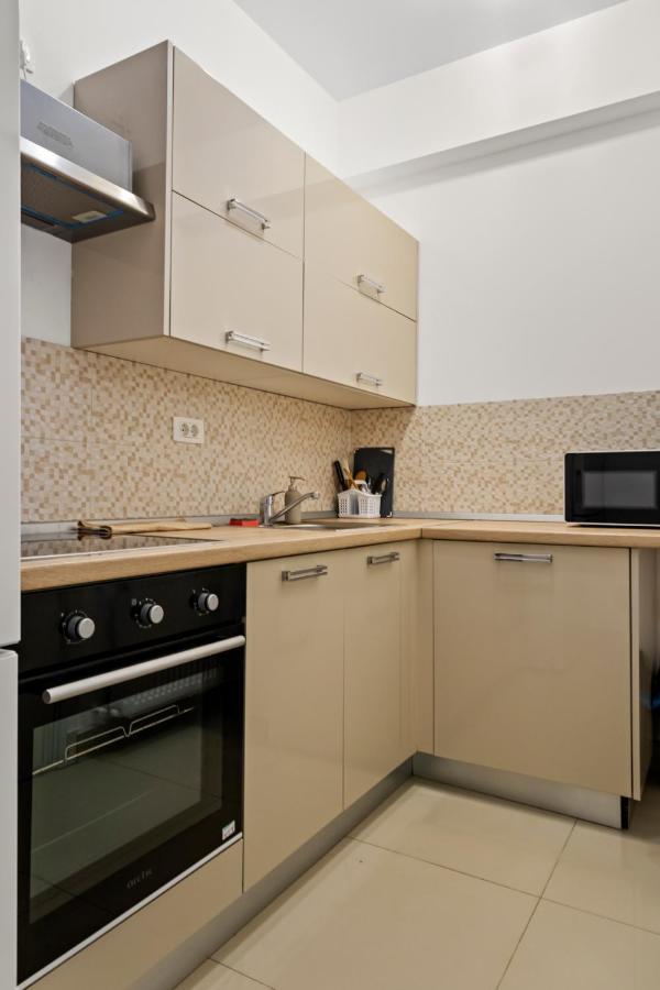 Aquarius: Upscale Flat In The Heart Of Bucharest! Bucareste Exterior foto